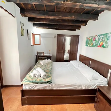Ace Apartment *